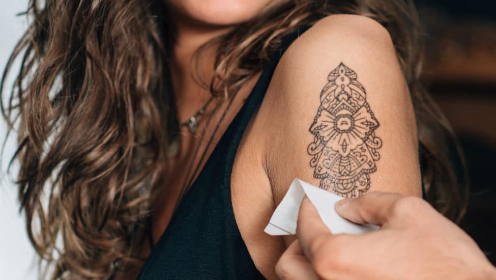 уход за татуировкой