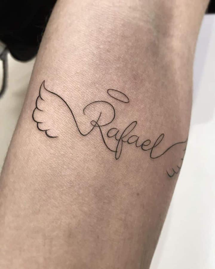 тату мини крылья