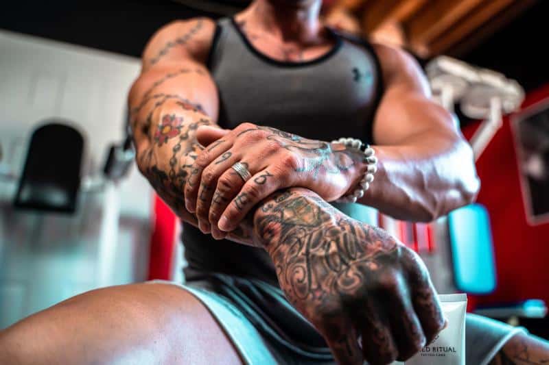 ухаживание за татуировкой