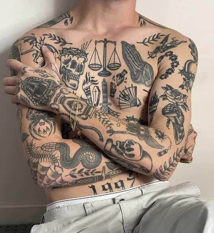 стиль тату олд скул