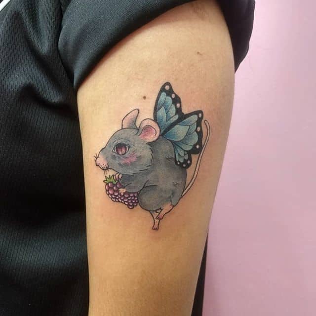 мышь тату с бабочкой