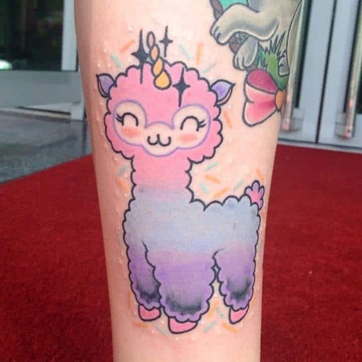 овечка тату мультяшное