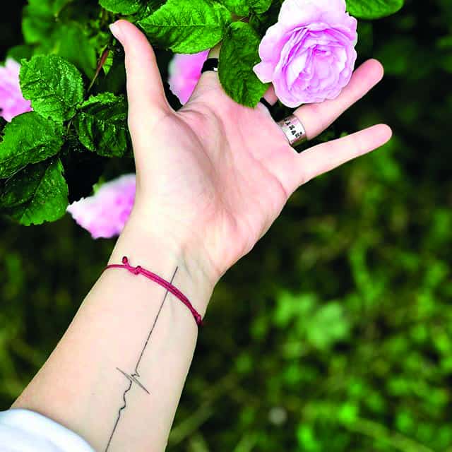 тату пульс девушке