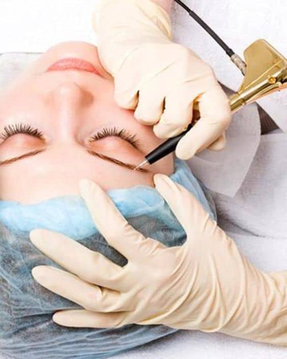 татуаж бровей