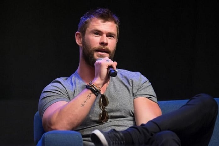 Тату Крис Хэмсворд