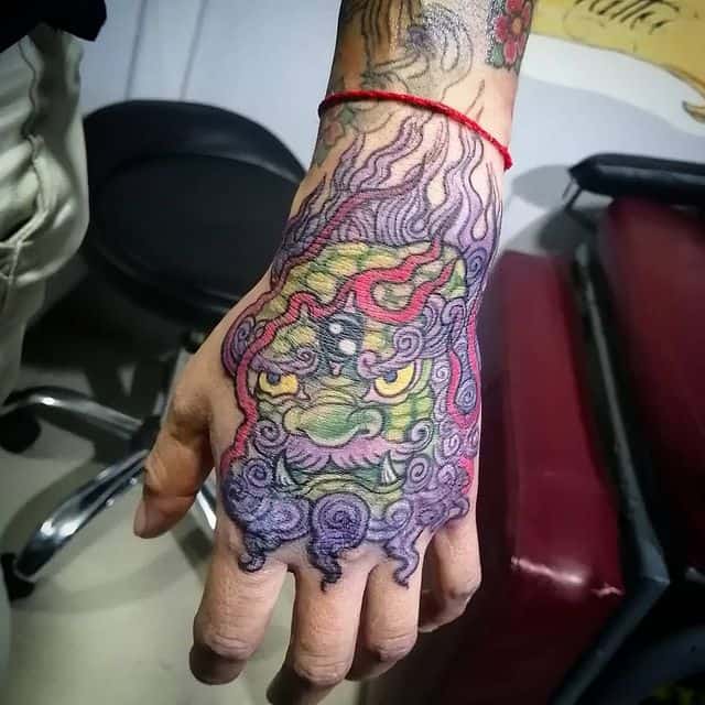 японский лев тату