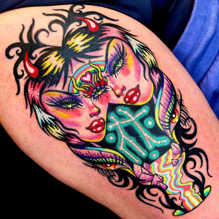 тату близнецы яркая