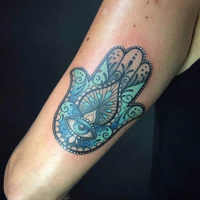 тату рука фатимы