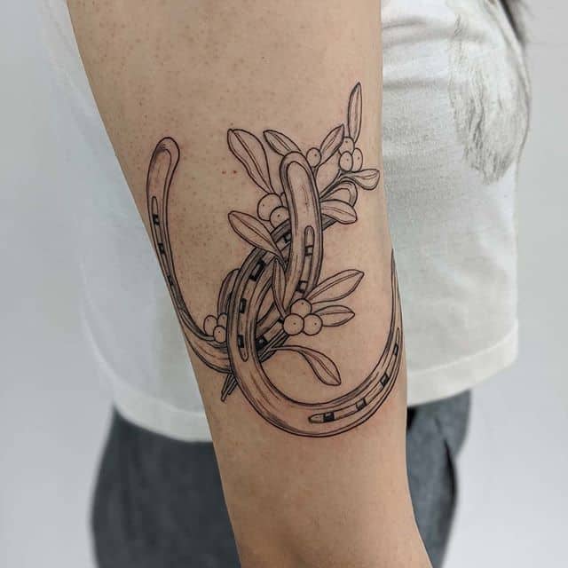 тату подкова пара