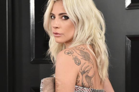 Гага новые тату