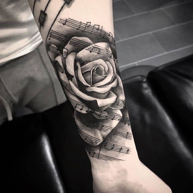тату ноты и роза