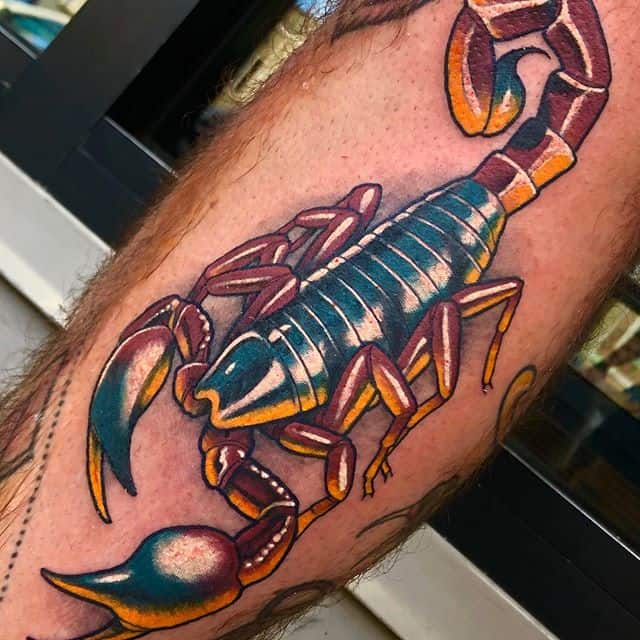 скорпион тату
