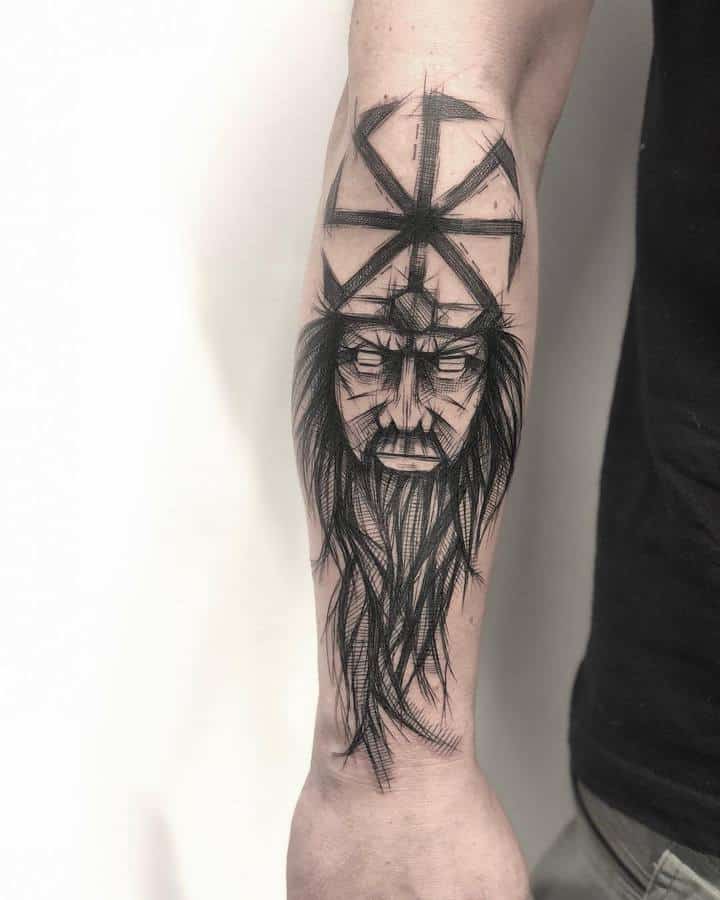 Велес тату на предплечье