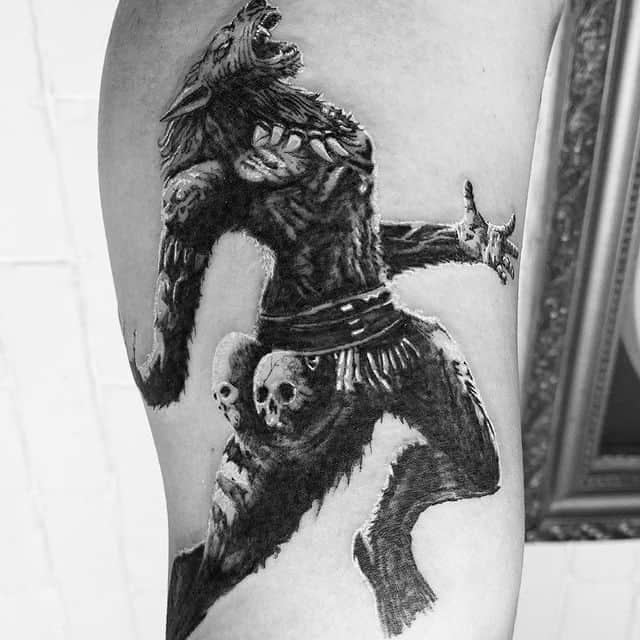 тату оборотень и череп