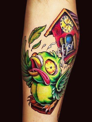 Тату на ноге