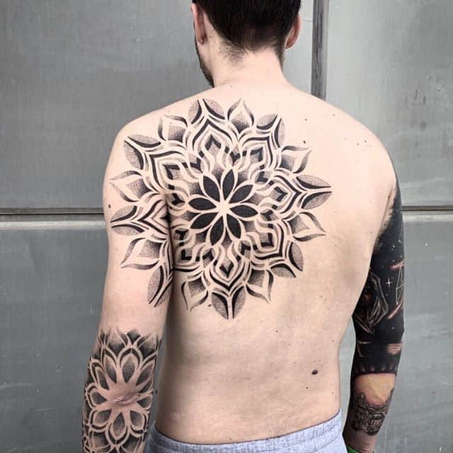 дотворк тату мужская