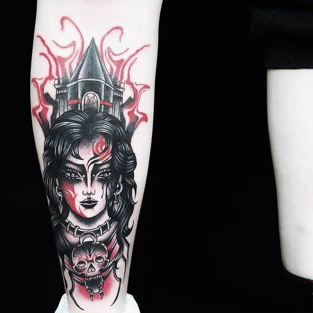 тату готика с красным