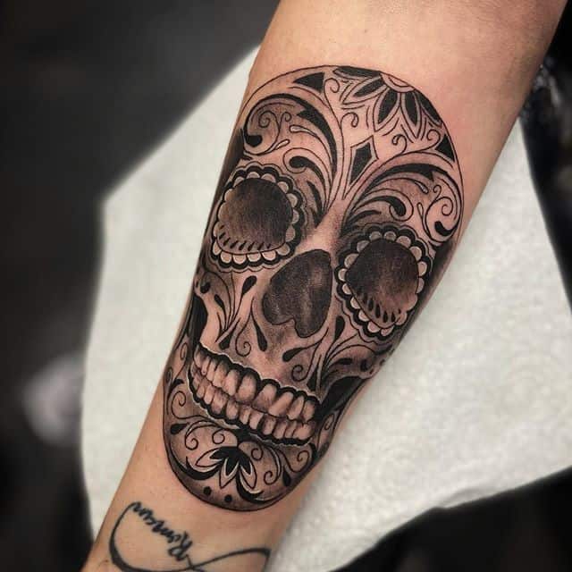 тату мексиканский череп