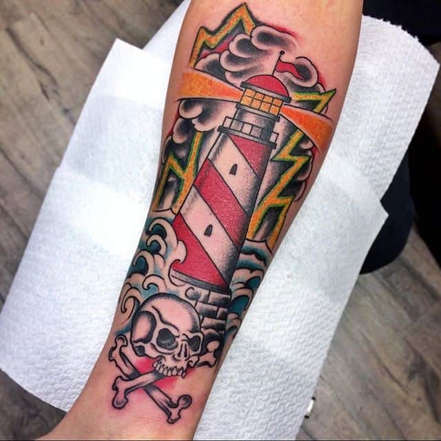 тату маяк у моряков