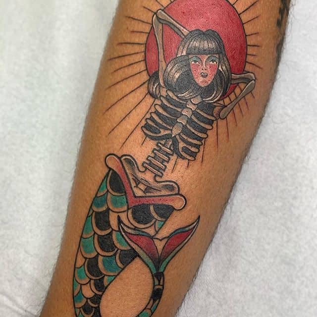 тату традишнл русалка