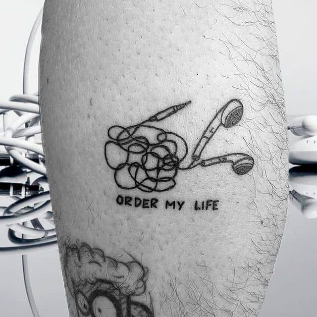 тату наушники