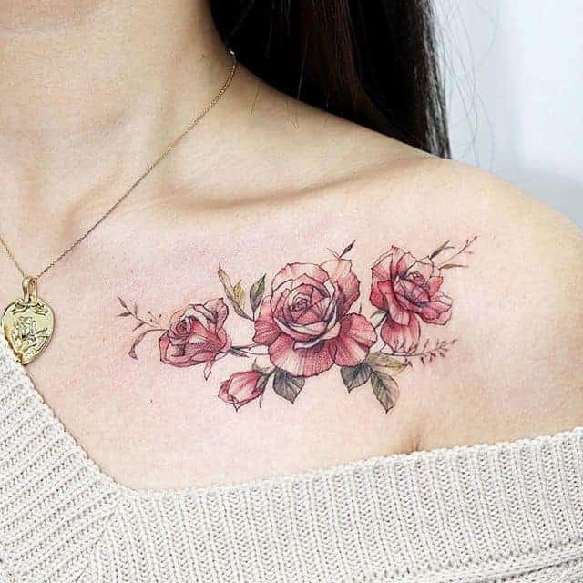 тату на ключице