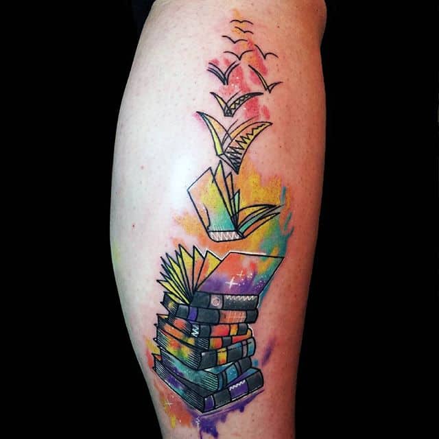 Тату на икре