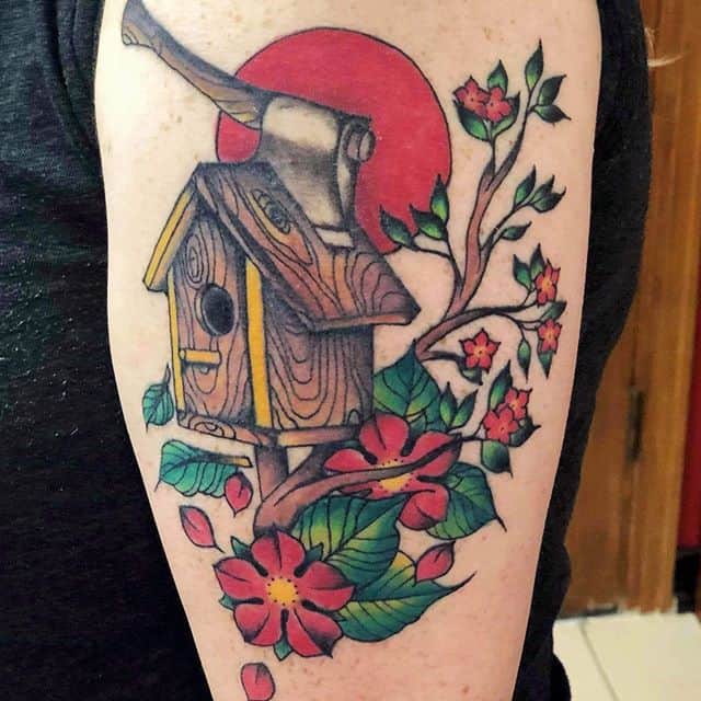 тату топор цветная