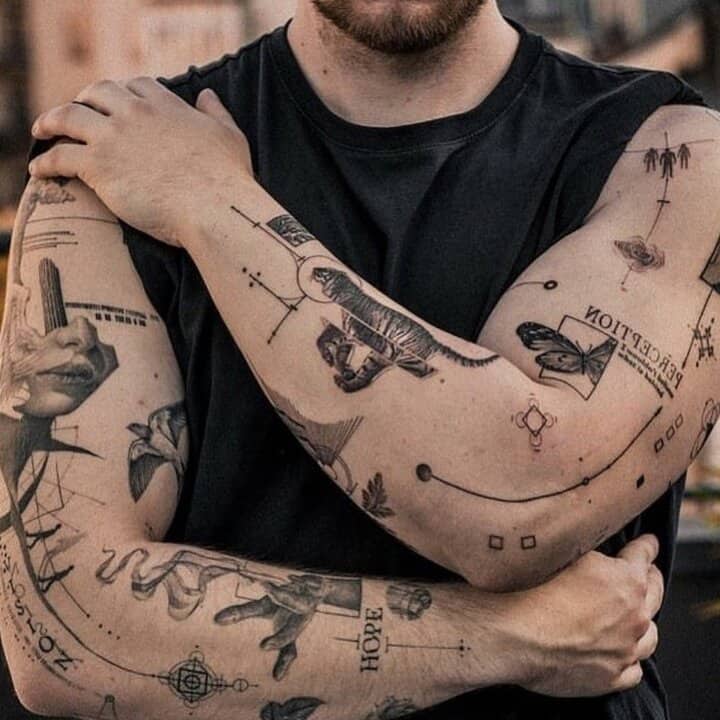 Графічне чоловіче тату на руках з символами