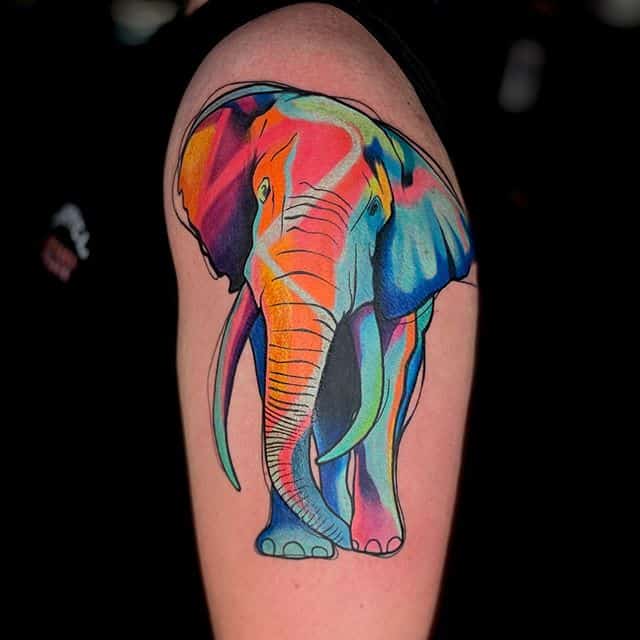 слон тату цветной