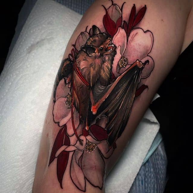 тату летучая мышка