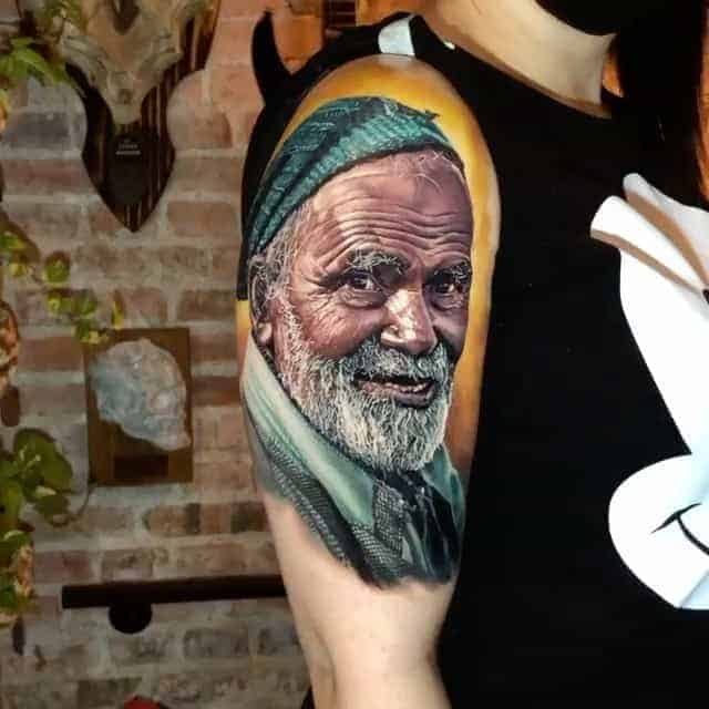 цветные тату реализм