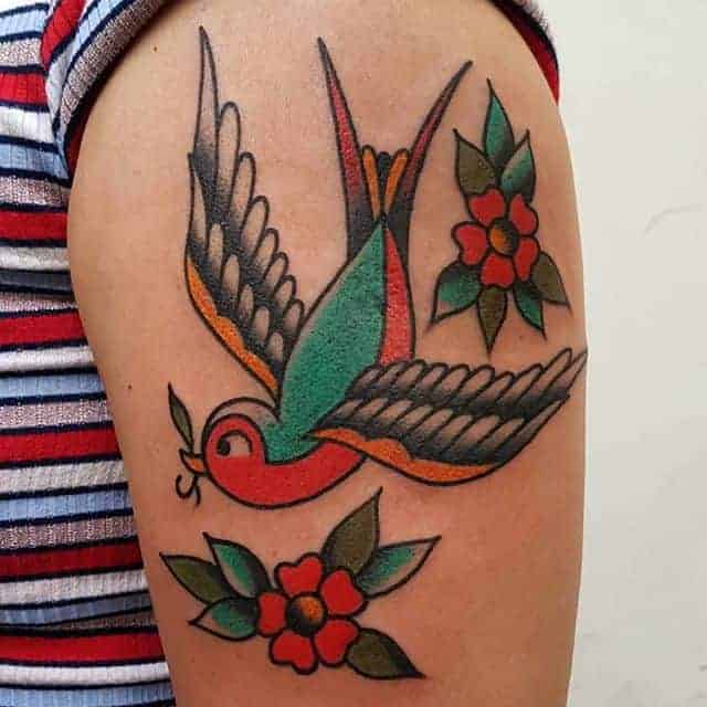 цветные тату олд скул