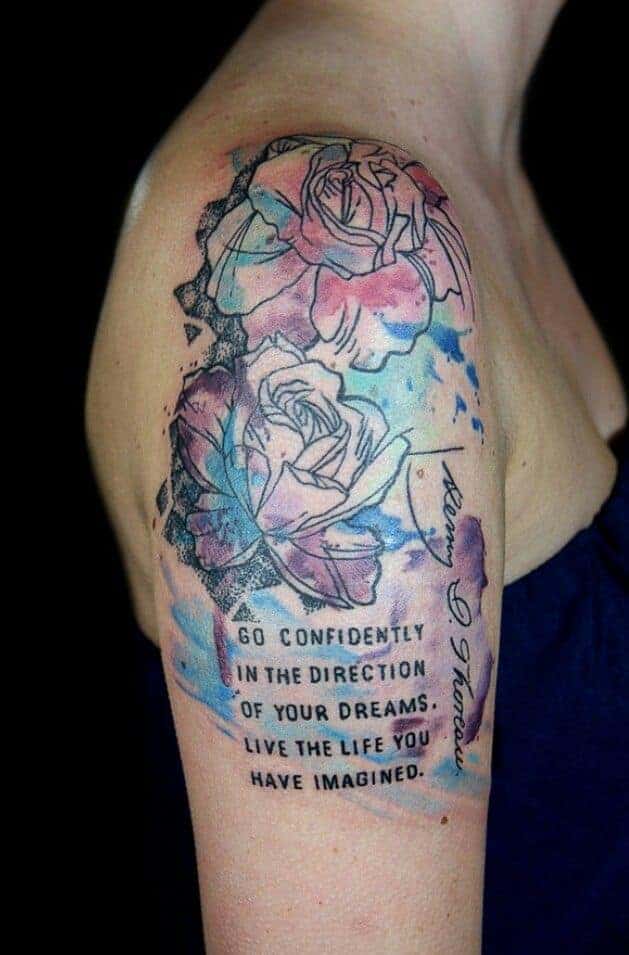 тату на плече надпись