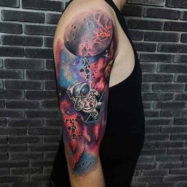 космос тату