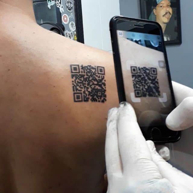 QR код тату