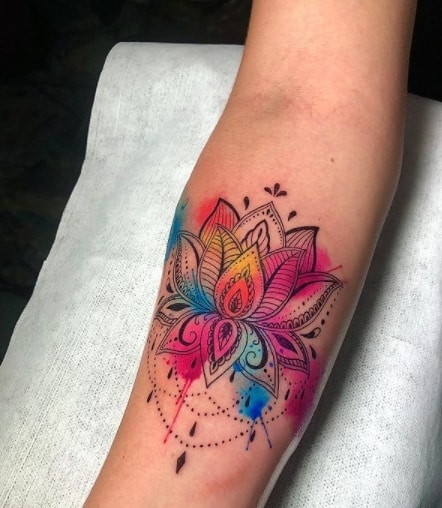 лотос мандала тату