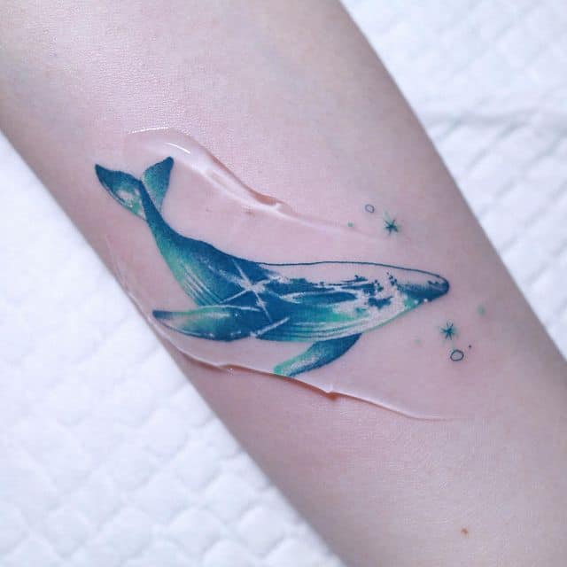 тату кит или кашалот