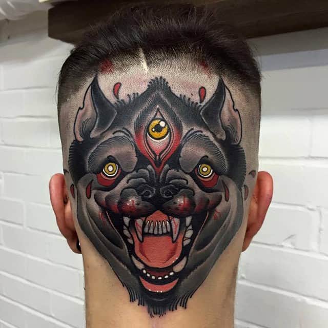 тату третий глаз на голове