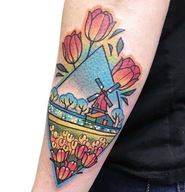 тату мельница цветы