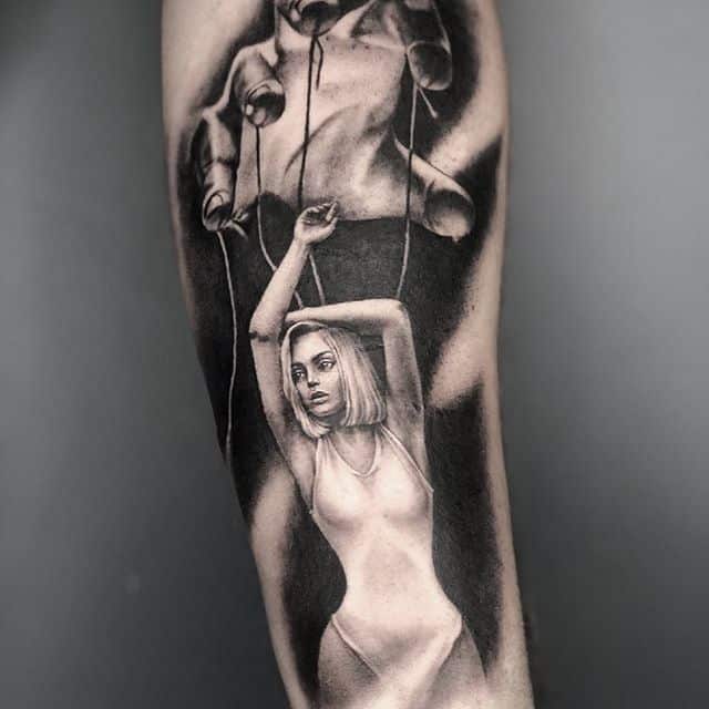 блэк энд грей тату девушка