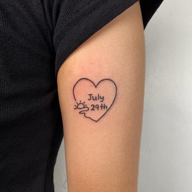 тату надпись в сердце