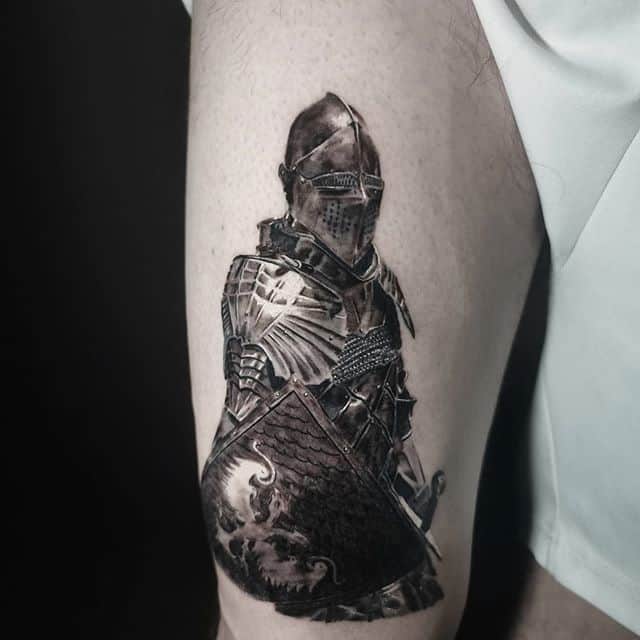 рыцарь тату чб