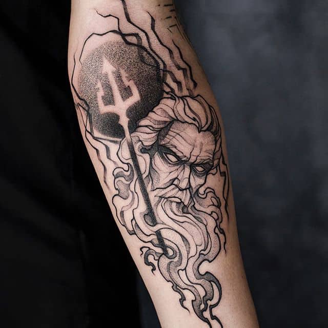 нептун трезубец тату