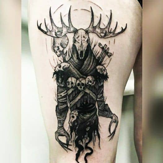 тату демона с черепами