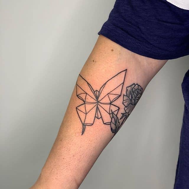 Тату оригами бабочка