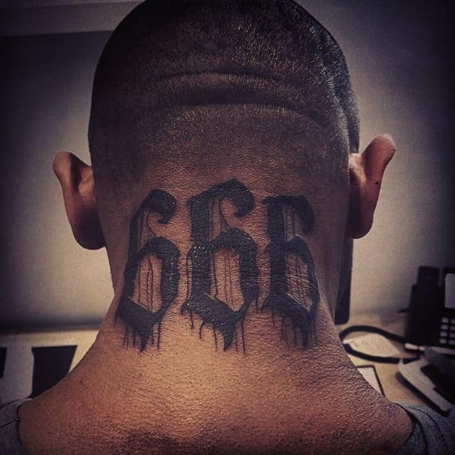 тату 666 на голове