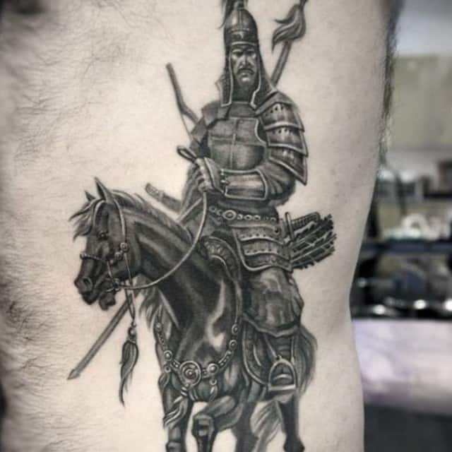 тату всадник на коне