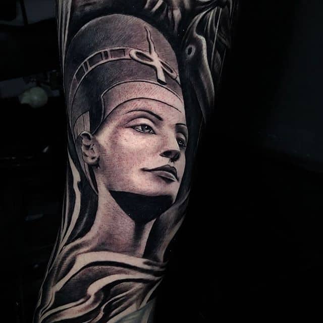 нефертити тату
