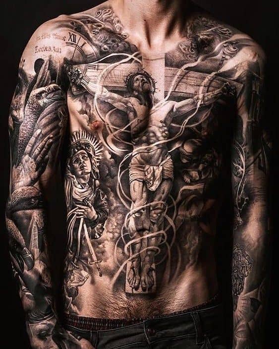 распятие тату большое